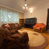 Basarabia, de inchiriat 3 camere parter, plan secund
